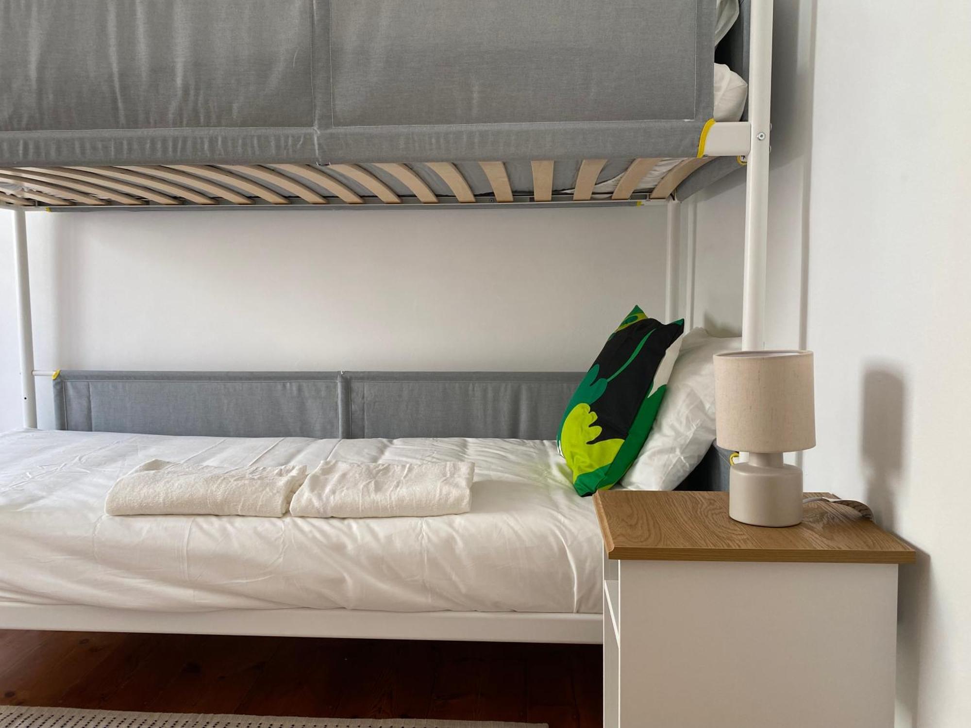 Terrace House Hostel Lisboa Ngoại thất bức ảnh